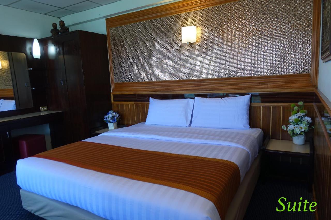 Serene Hotel Паттая Екстер'єр фото