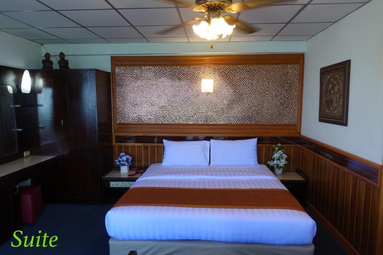 Serene Hotel Паттая Екстер'єр фото