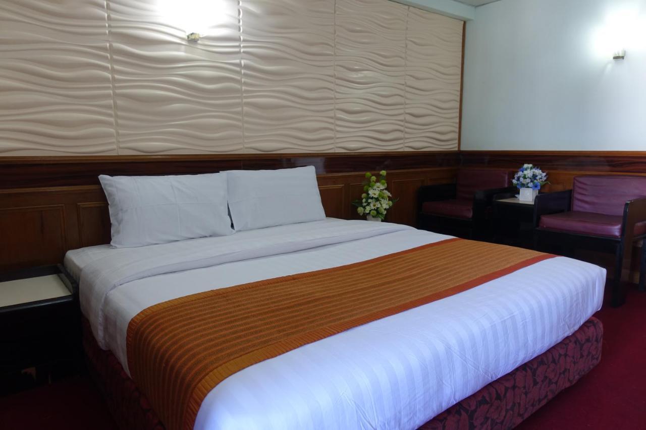 Serene Hotel Паттая Екстер'єр фото